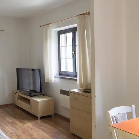 شقة S Vyhladom Na Jazero Hrabovo, Pri Rezorte Malino Brdo روجومبيروك